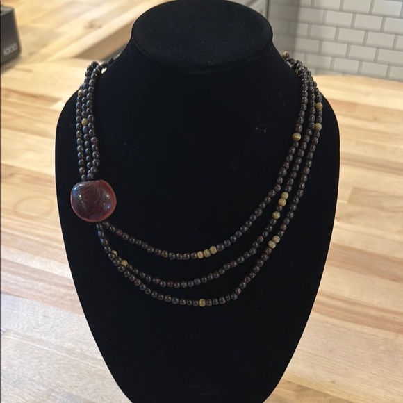 Elegant Multi-Strand Beaded Necklace - Picture 1 of 4